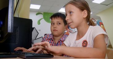 Приглашаем ребятишек в новую студию по программированию!